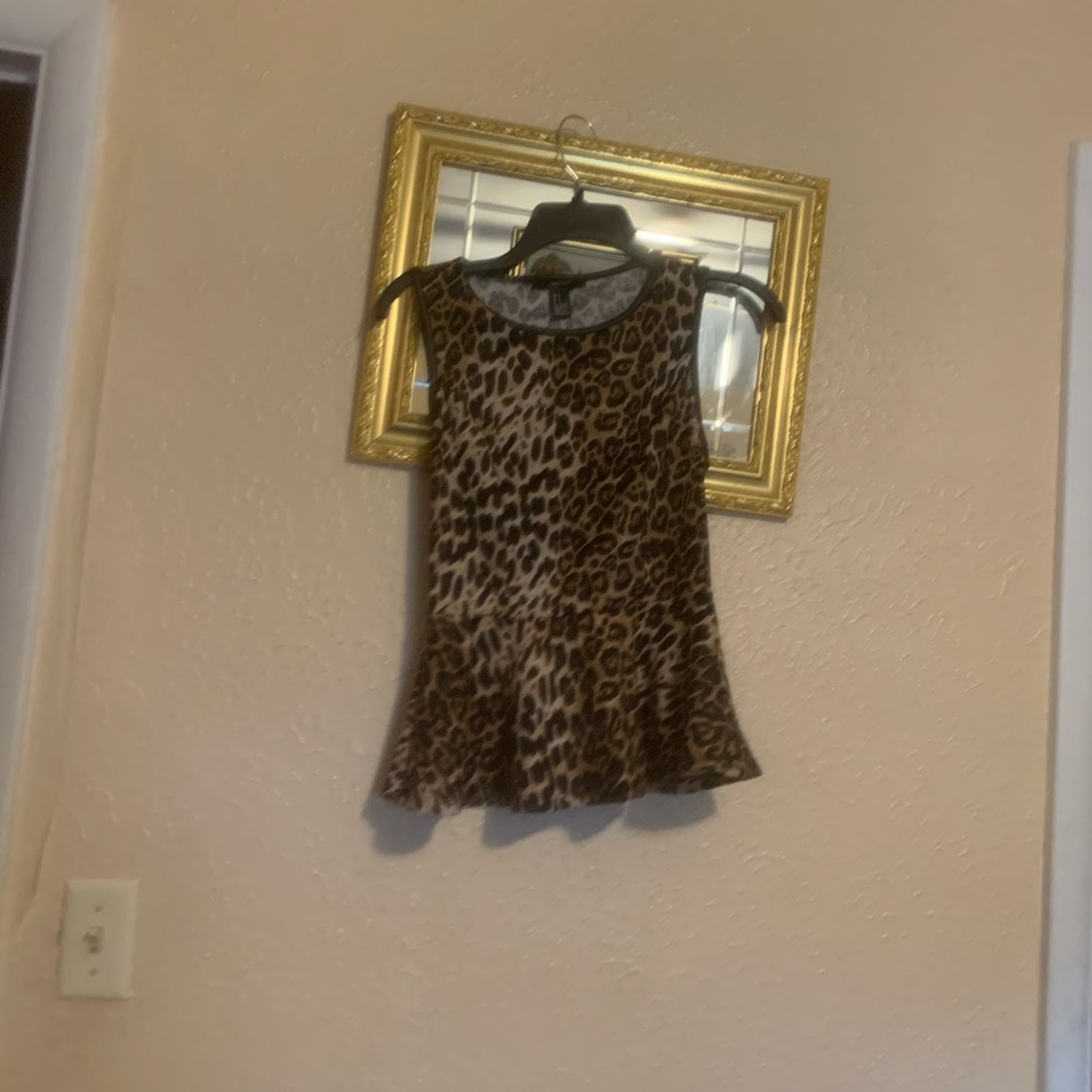Top - Picture 3 of 5